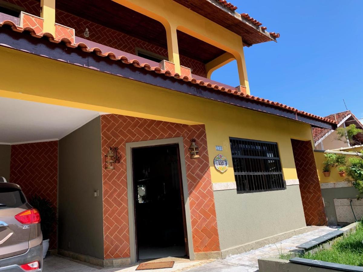 Lindo Sobrado Amarelo -Proximo A Praia Mongaguá Kültér fotó