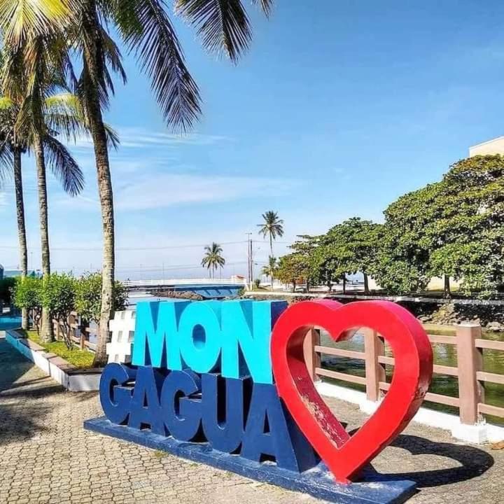 Lindo Sobrado Amarelo -Proximo A Praia Mongaguá Kültér fotó