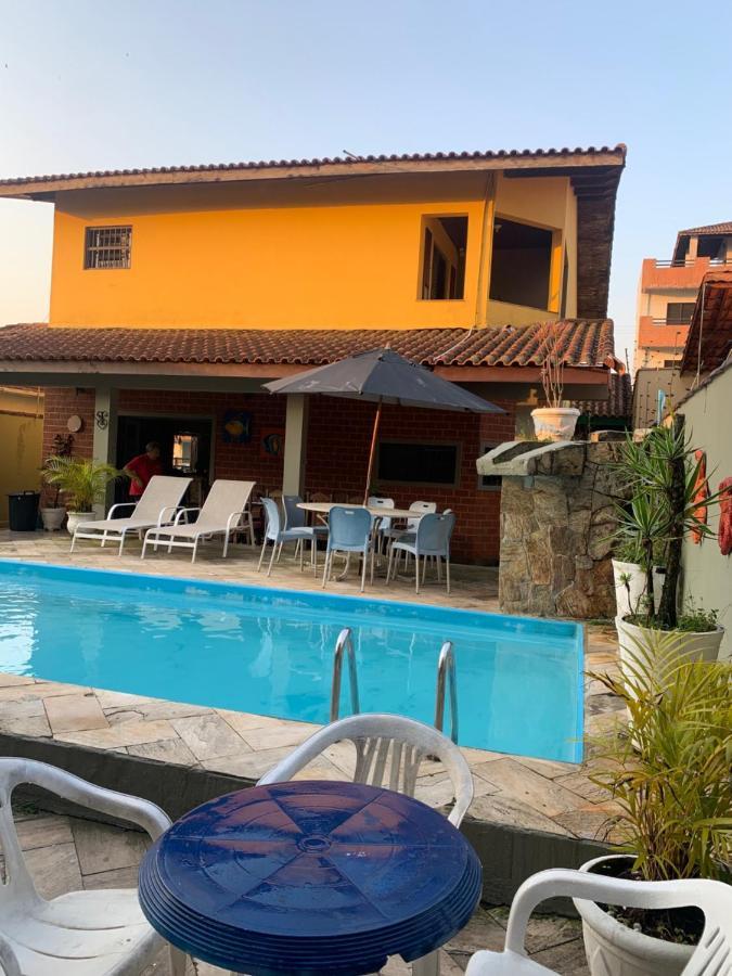 Lindo Sobrado Amarelo -Proximo A Praia Mongaguá Kültér fotó